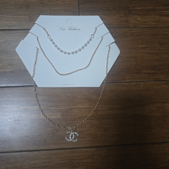 Fashion Jewelry Jewelry - Elegant Gold Tone 3-in-1 Necklace